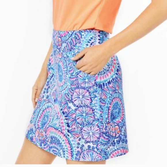 Lilly Pulitzer Luxletic UPF 50+ Monica skort Commotion in the Ocean size 10 NWT - Picture 2 of 11